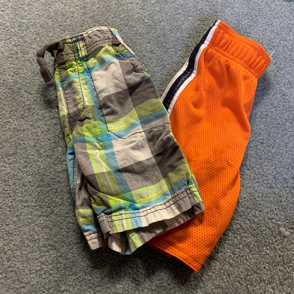 5/$15 2 pairs - 4T shorts
